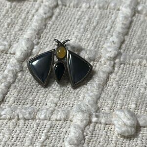 Elegant Silver and Black Butterfly Brooch 925 vintage México